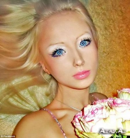 ‘Barbie’ kuklasına oxşayan 21 yaşlı qız tapıldı – FOTO