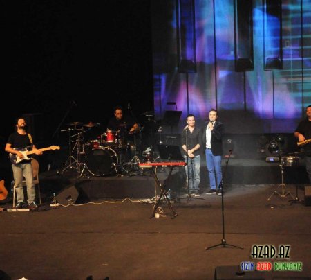 Mustafa Ceceli Bakıda konsert verdi