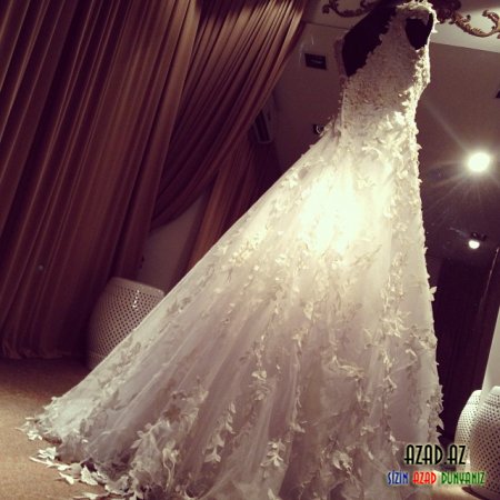 Wedding Dresses ~ Foto