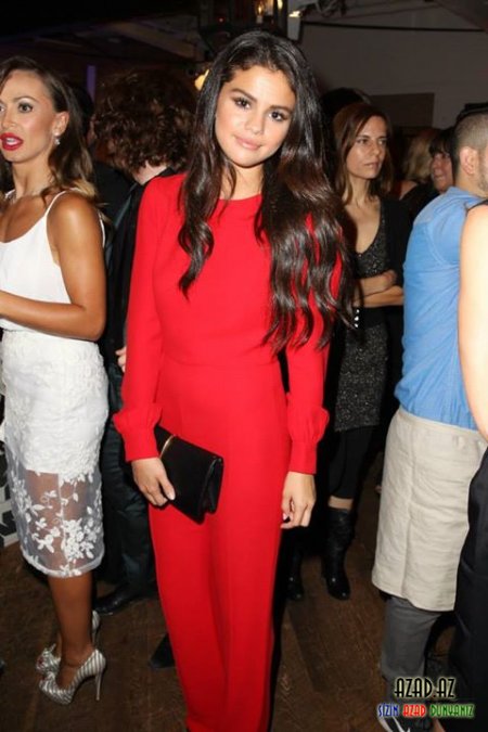 Selena Gomez Variety & Women Tədbirindən - Fotolar