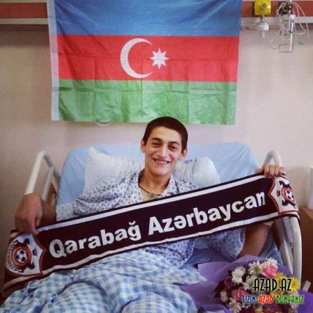 Yaralı əsgərimizin “Qarabağ” sevinci - FOTO