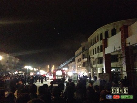 Sumqayıtda “Karvan” ticarət mərkəzi yenə yandı - FOTO
