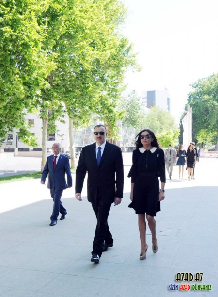 Prezident İlham Əliyev yeni parknın açlışında iştirak edib