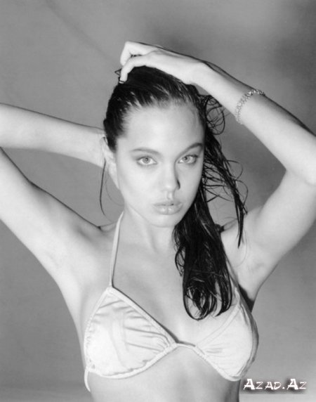 "Angelina Jolie" Ən gənc Fotosessiyası