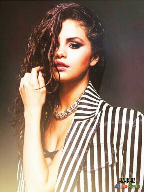 Selena Gomez ♥ [40 orijınal foto]